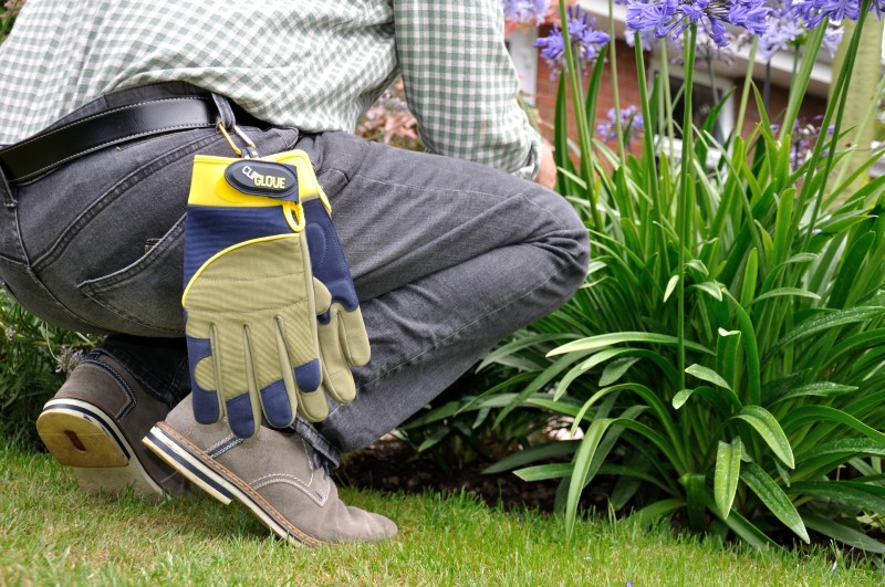 ClipGlove Shock Absorbent Padded Gardening Gloves in Action