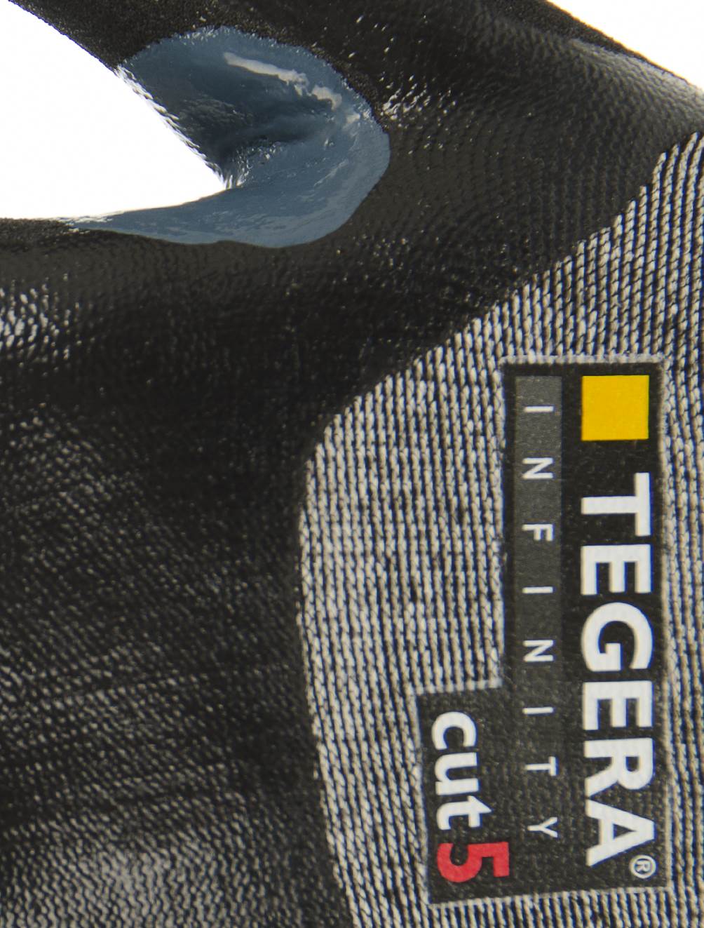 CRF Technology offers dexterity as well as Level 5 cut protection